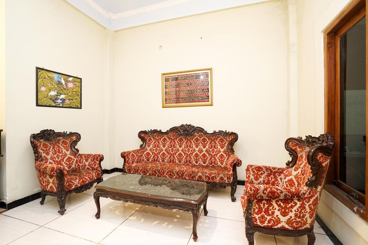 Kartika Syariah Homestay By Stayku Surabaja Exteriér fotografie
