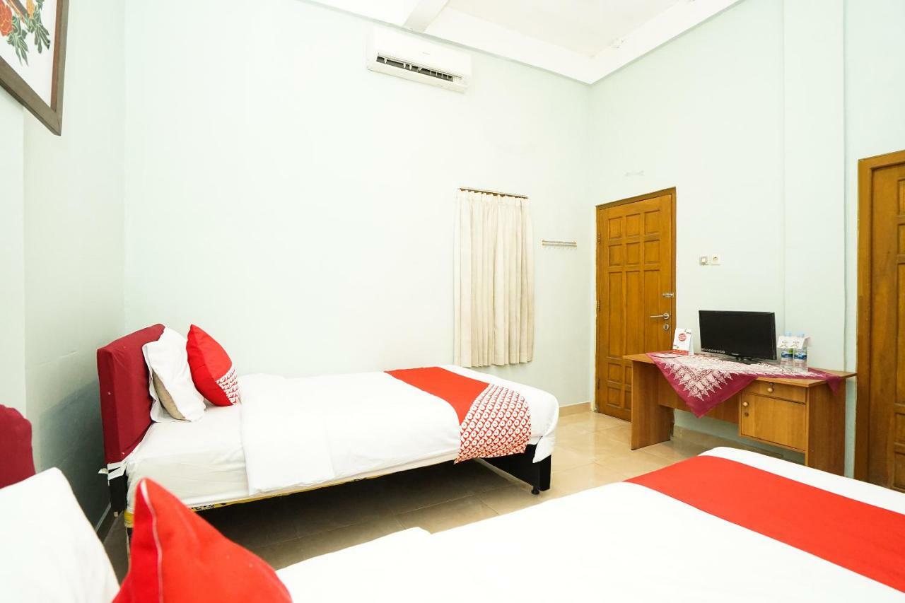 Kartika Syariah Homestay By Stayku Surabaja Exteriér fotografie