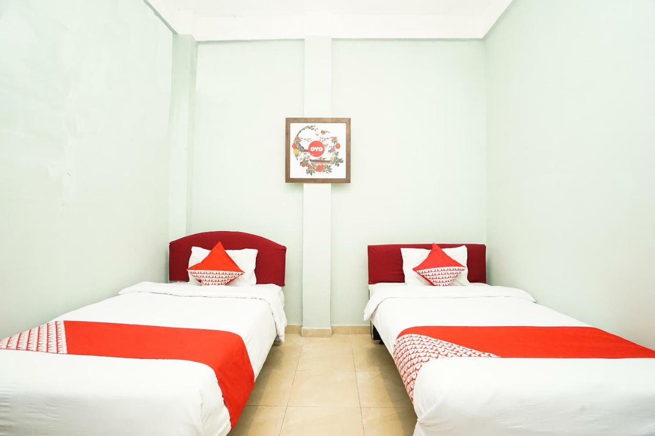 Kartika Syariah Homestay By Stayku Surabaja Exteriér fotografie